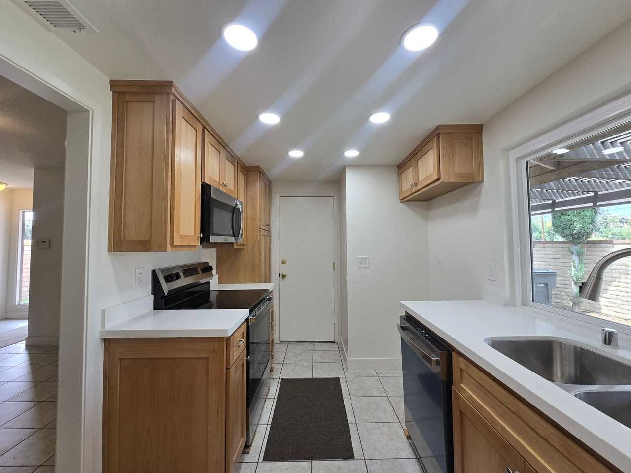 5404 Quince St - Photo 7 of 24