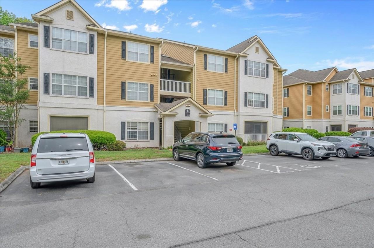 8307 Walden Park Dr - Photo 6 of 35