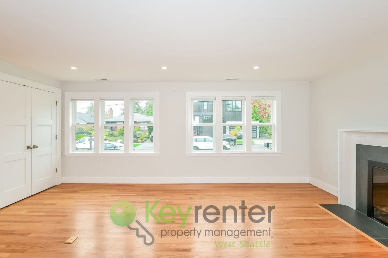 3849 29th Ave W - Photo 6 of 33