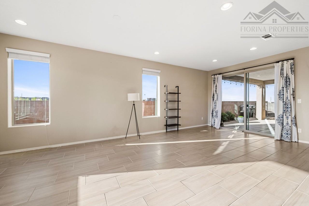 4650 Rail Runner Rd - Photo 4 of 25