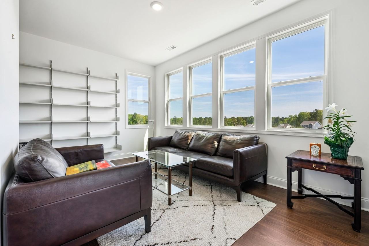 1017 Prominence Dr - Photo 3 of 21