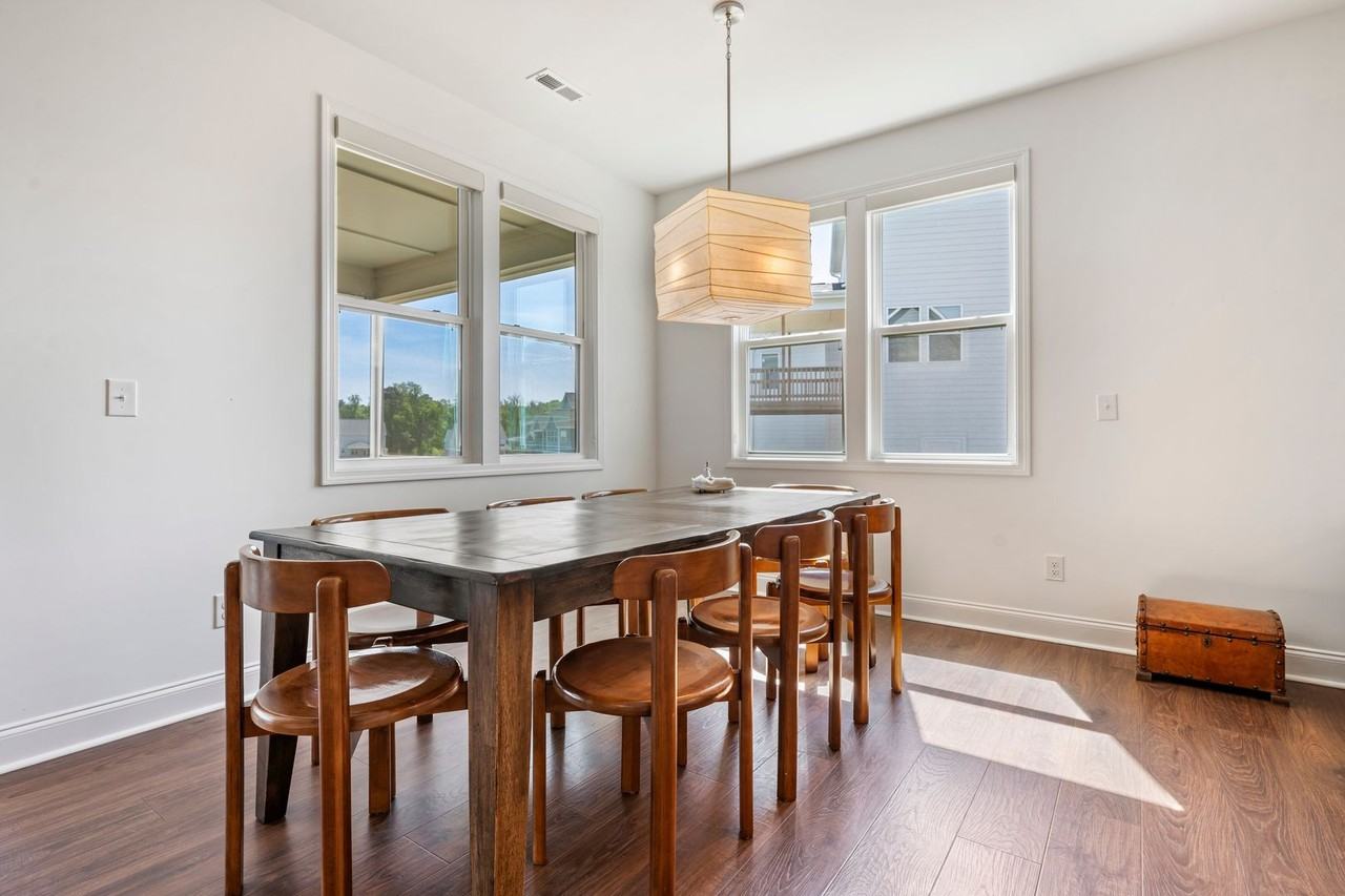 1017 Prominence Dr - Photo 6 of 21