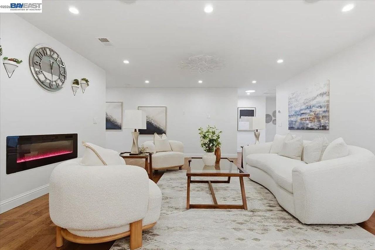 706 Wisteria Dr - Photo 6 of 34