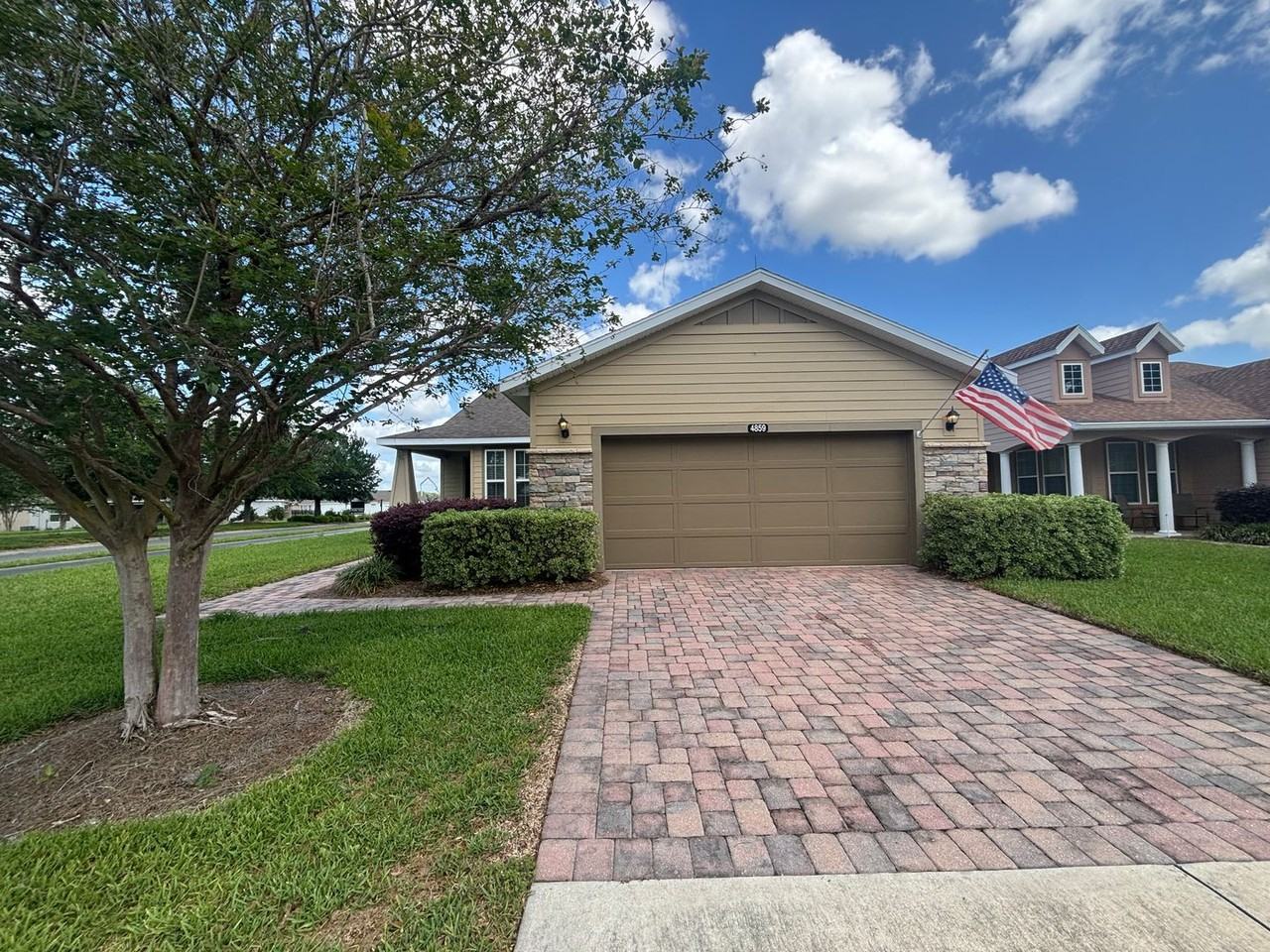 4859 Nw 35th Lane Rd - Photo 2 of 32