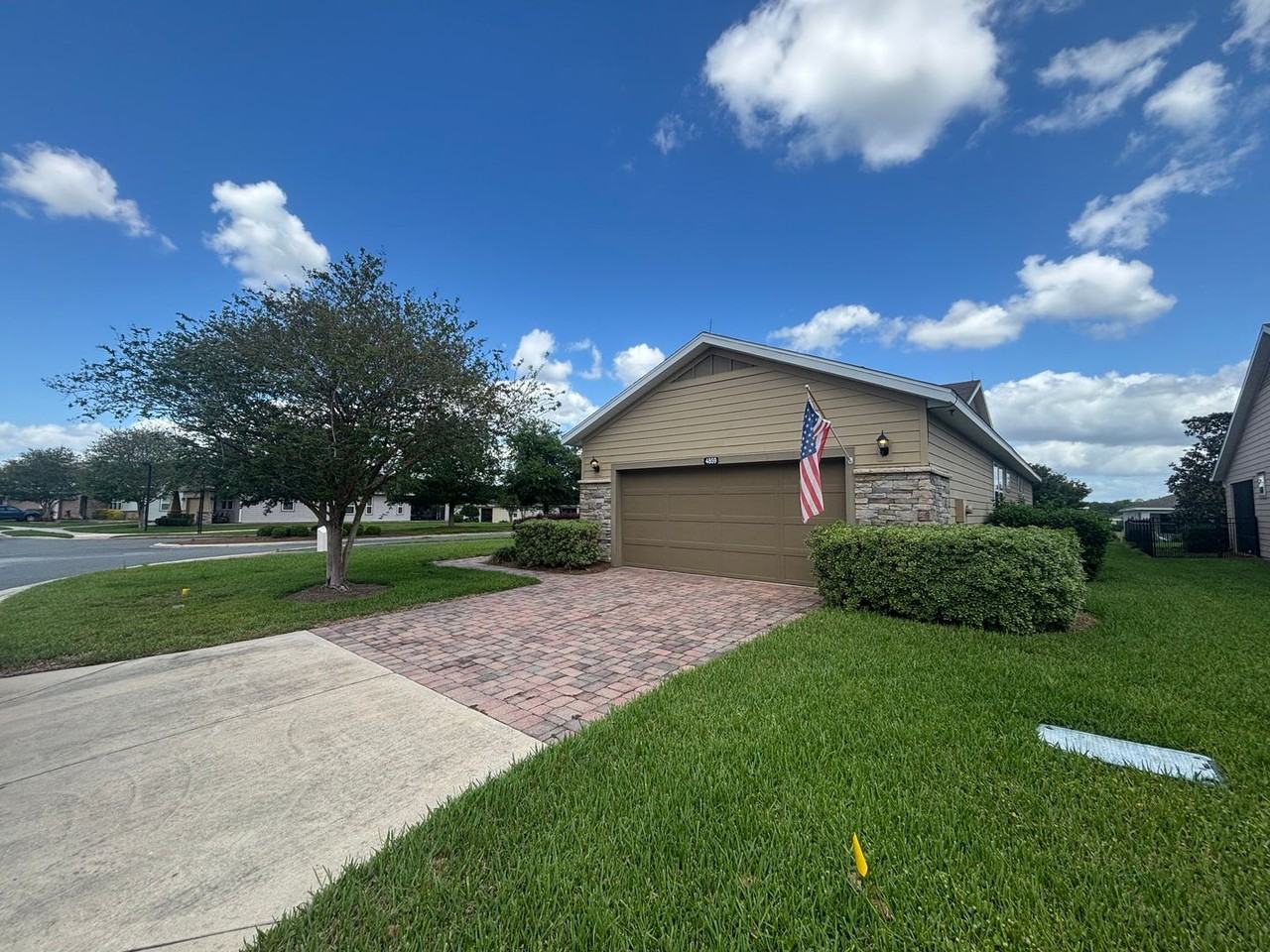 4859 Nw 35th Lane Rd - Photo 3 of 32