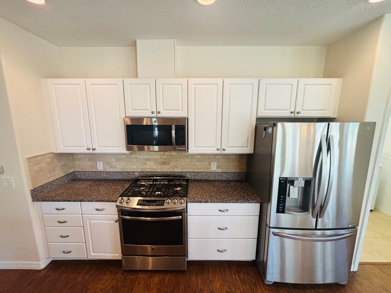 4859 Nw 35th Lane Rd - Photo 5 of 32