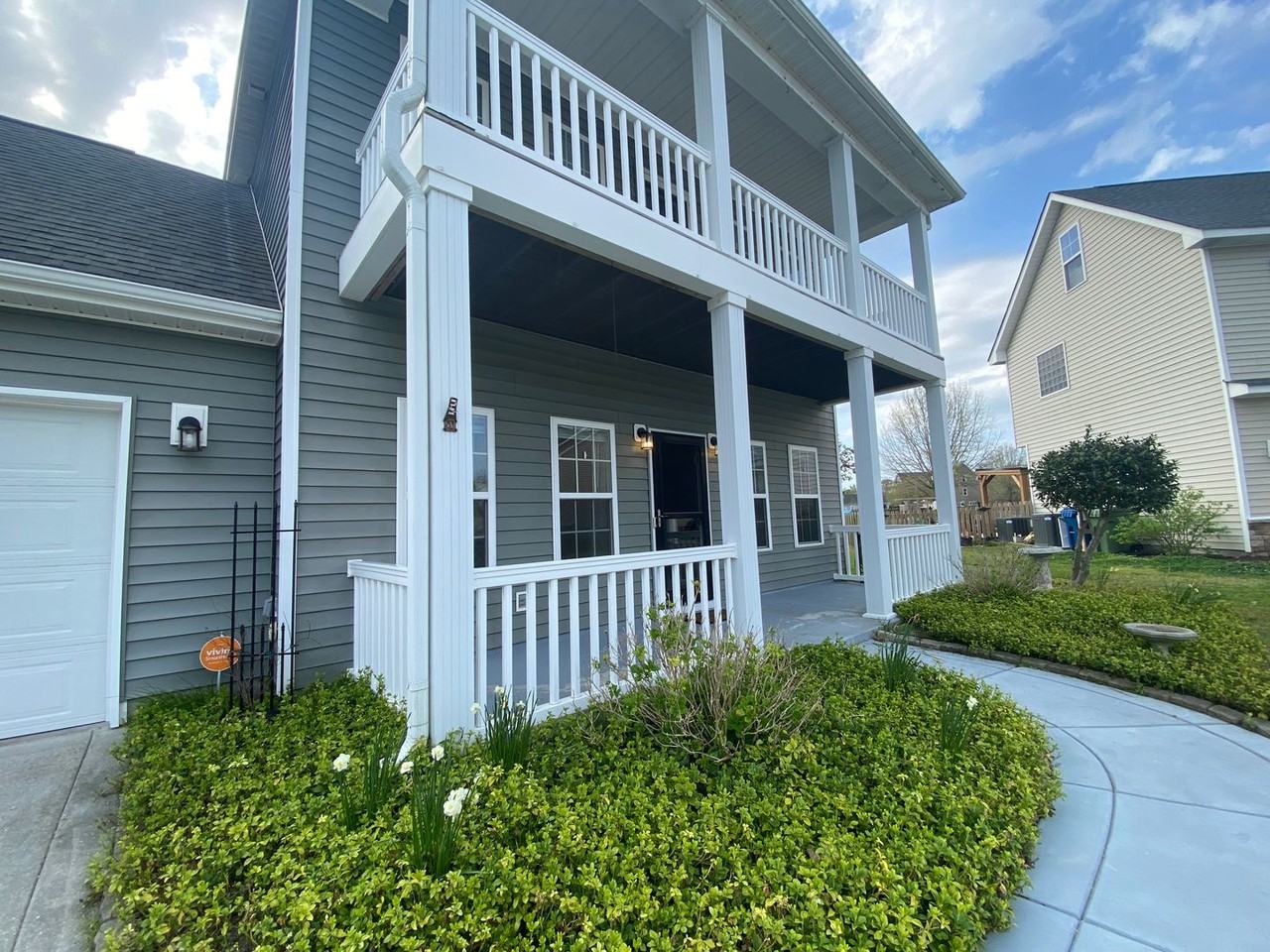 101 Long Pond Dr - Photo 3 of 50