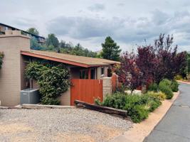 featured image of 230 Arroyo Sienna Dr