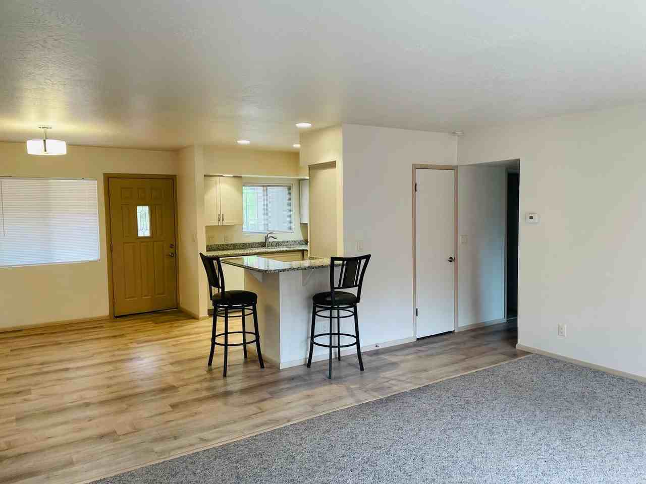 230 Arroyo Sienna Dr - Photo 6 of 18