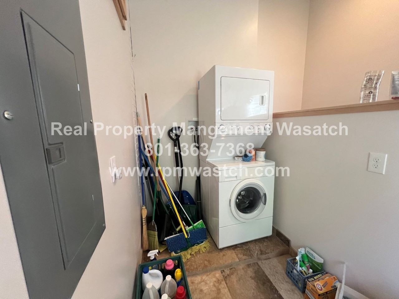 1753 E Ramona Ave - Photo 3 of 18