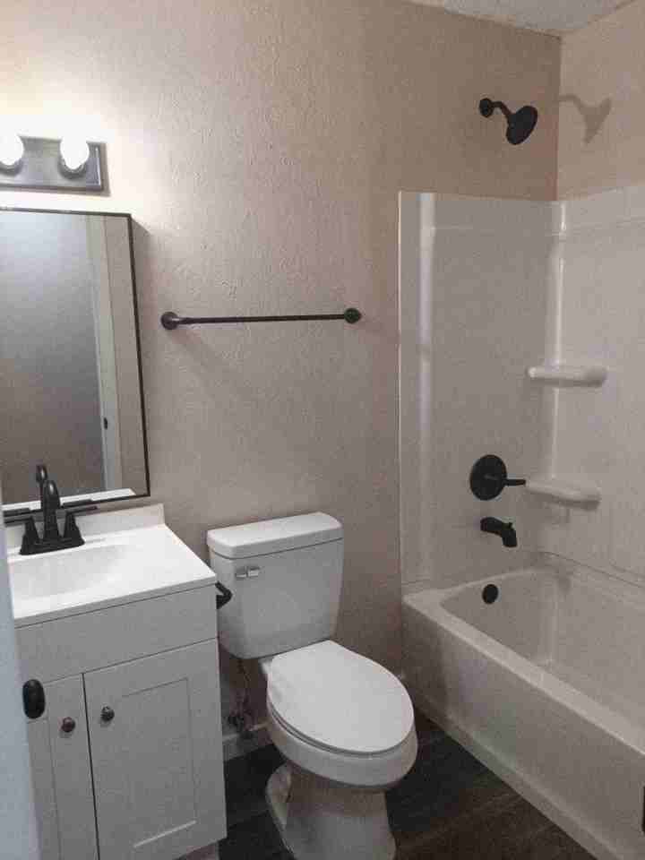 3412 Kensington Dr S - Photo 6 of 8