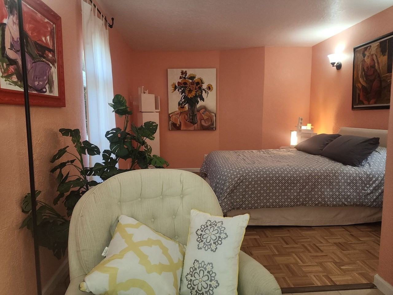 8801 Natalie Ave Ne - Photo 5 of 11