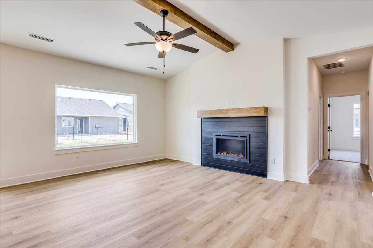 5483 N Briskbay Ct - Photo 6 of 29