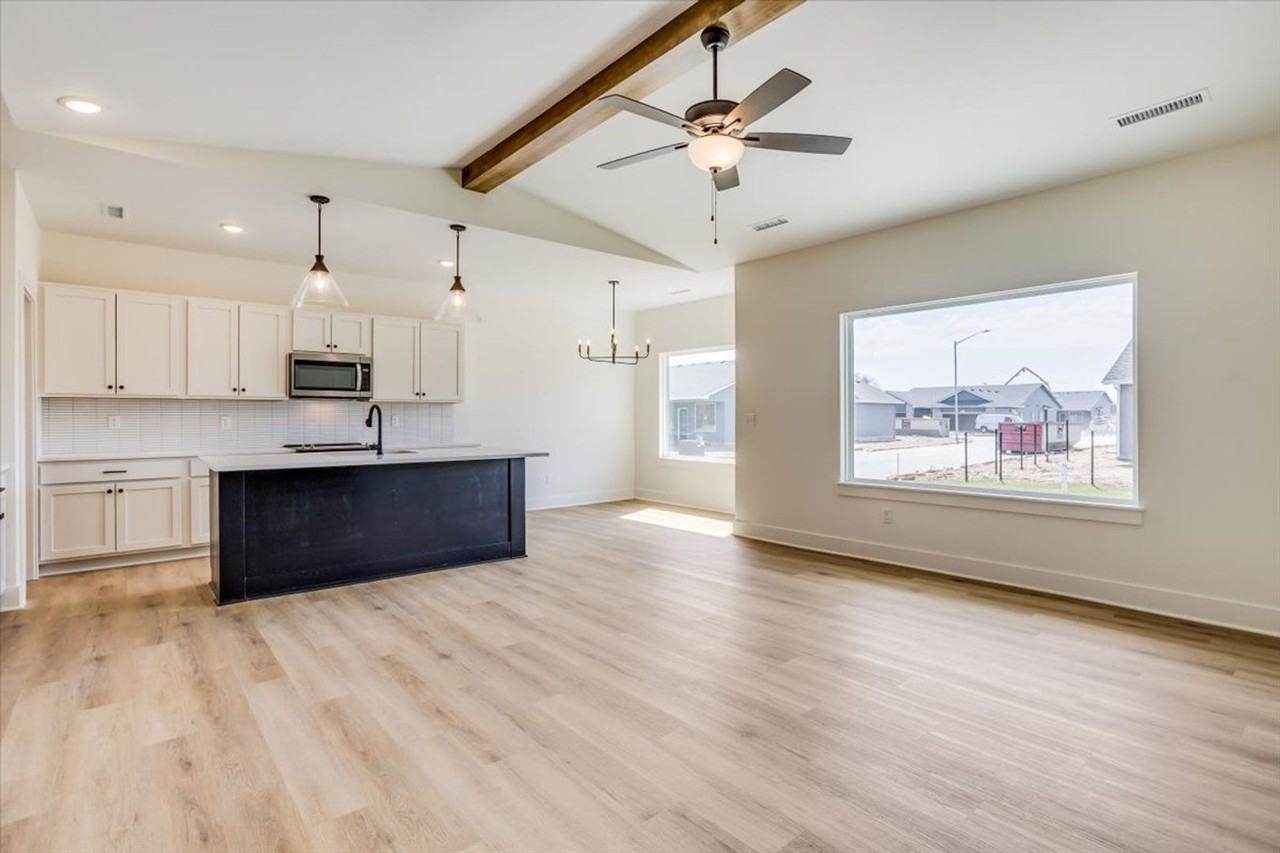 5483 N Briskbay Ct - Photo 7 of 29