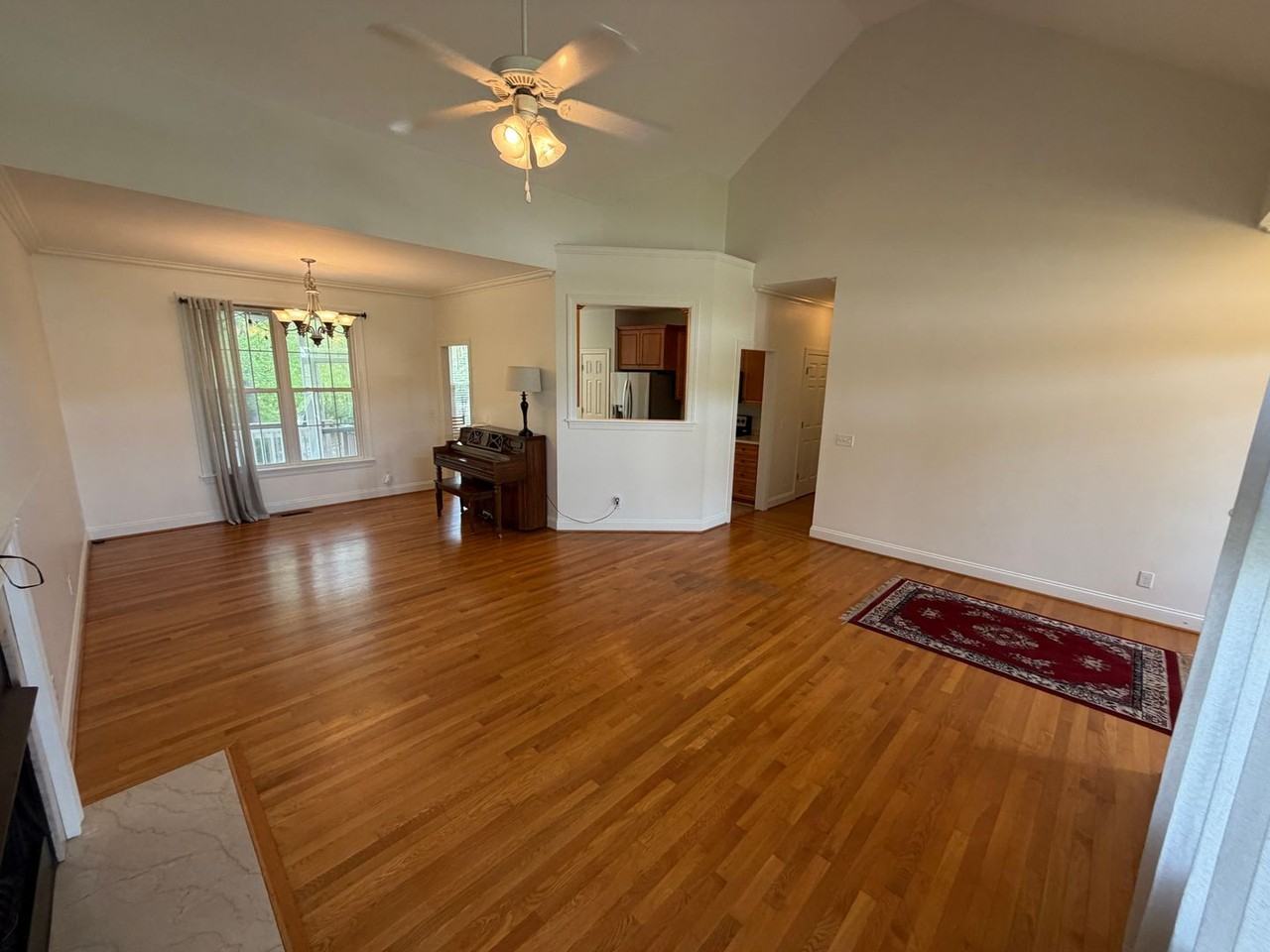 713 Trails End Dr - Photo 4 of 22