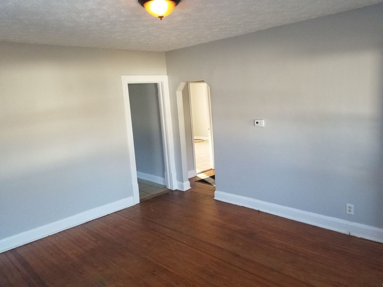 2210 Haden St - Photo 6 of 13