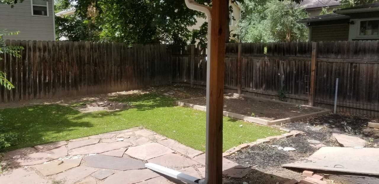 627 S Sherwood St - Photo 7 of 7