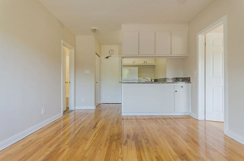 226 Jogues Street #202 - Photo 5 of 9