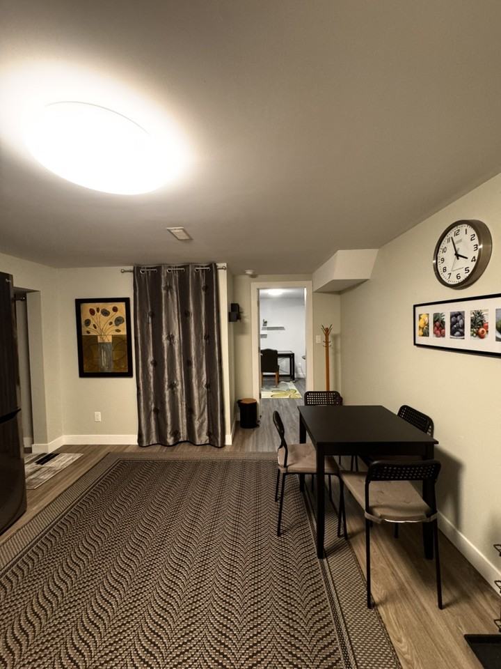 422 Glencoe Dr - Photo 5 of 13