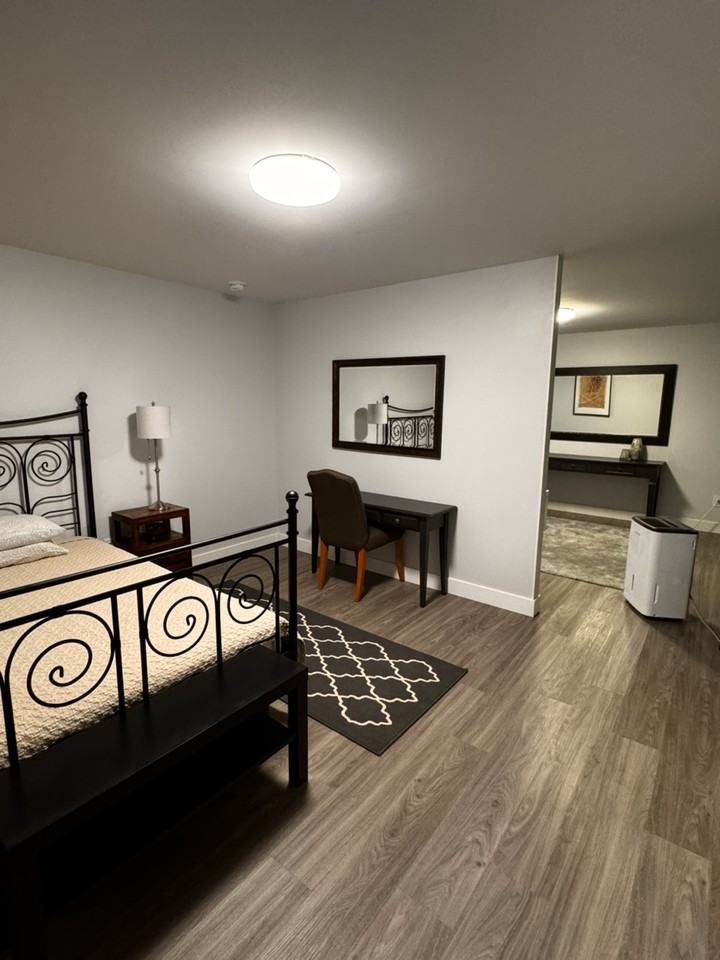 422 Glencoe Dr - Photo 7 of 13