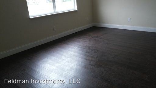 6301 Westport Dr - Photo 3 of 12