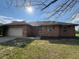 featured image of 5709 N 12th Ave