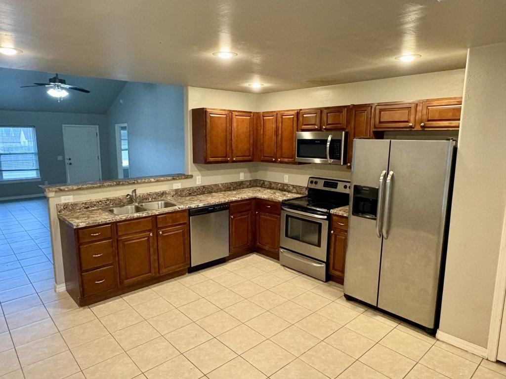 1508 N Patriot - Photo 2 of 15