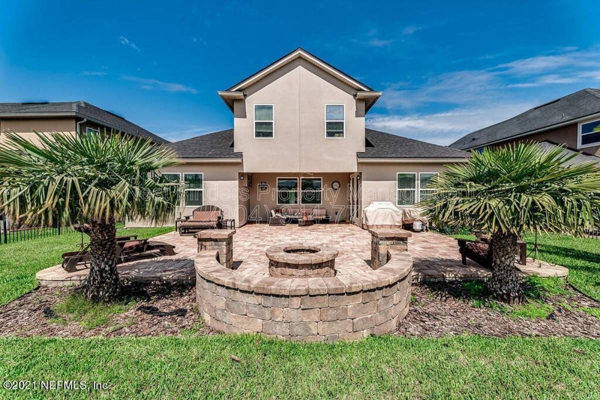 115 Rockcreek Dr - Photo 4 of 10