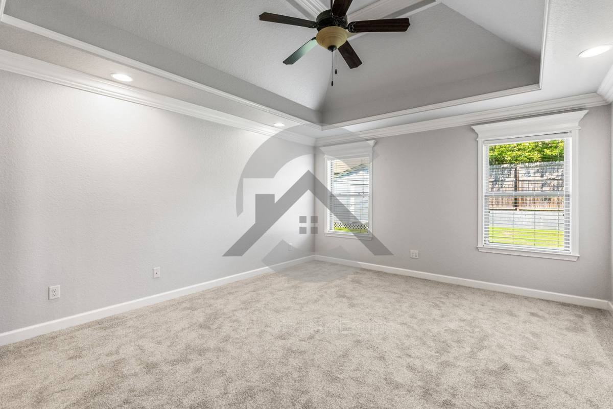 6137 Remington Dr - Photo 7 of 10