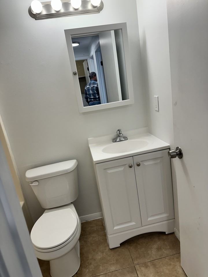 529 Freedom Ln #521 - Photo 2 of 8