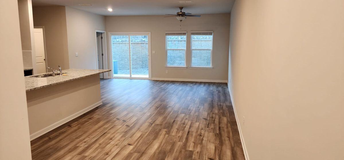 112 Cedar Ln - Photo 5 of 14