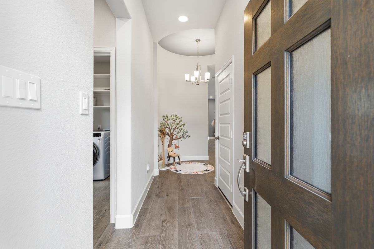 29427 Mesquite Oaks Dr - Photo 3 of 11