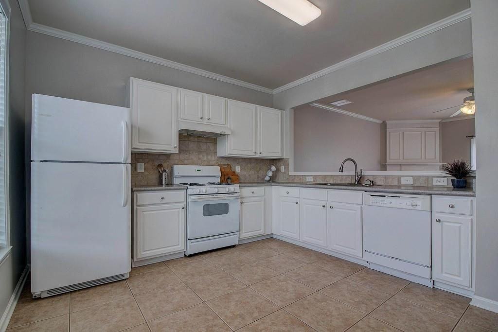 1009 Annazanes Ct - Photo 7 of 22