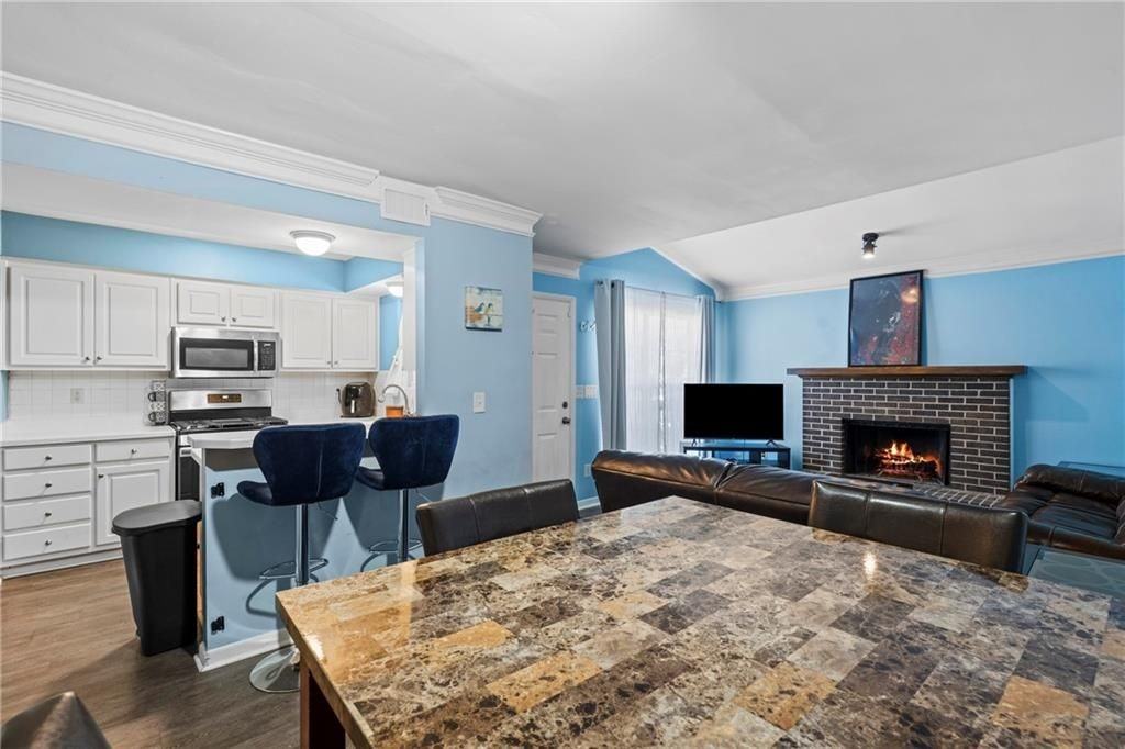 547 Picketts Bend Cir - Photo 7 of 20