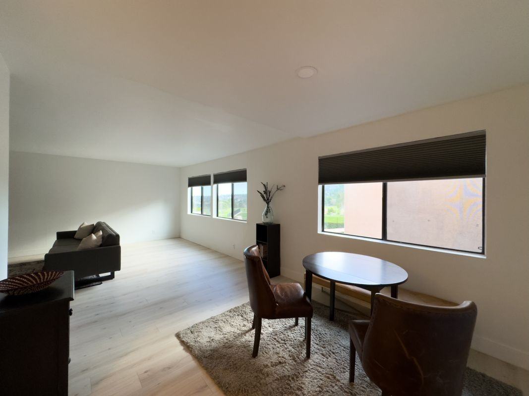 2110 Palos Verdes Dr N ##103 - Photo 4 of 30