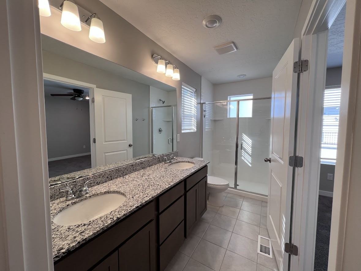 137 E Brushy Canyon St #1 - Photo 2 of 23