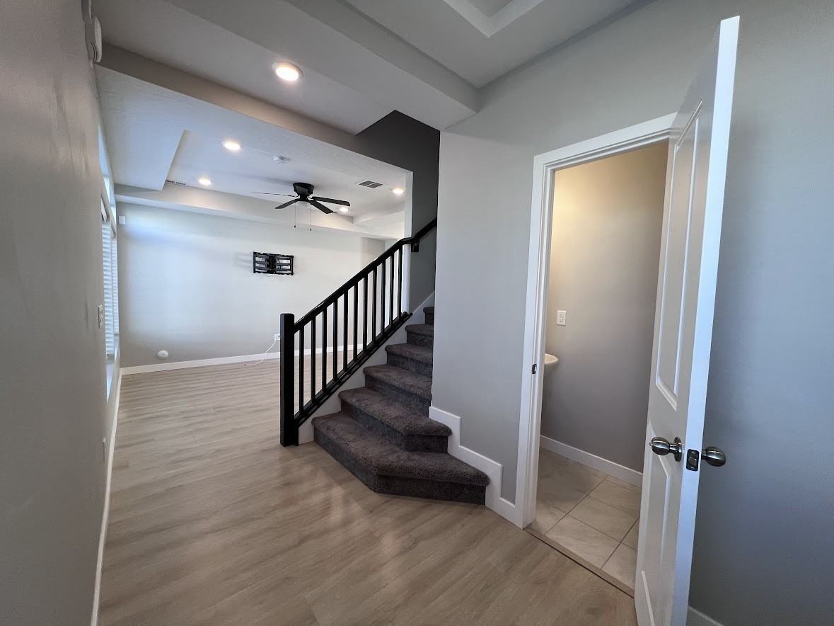 137 E Brushy Canyon St #1 - Photo 4 of 23