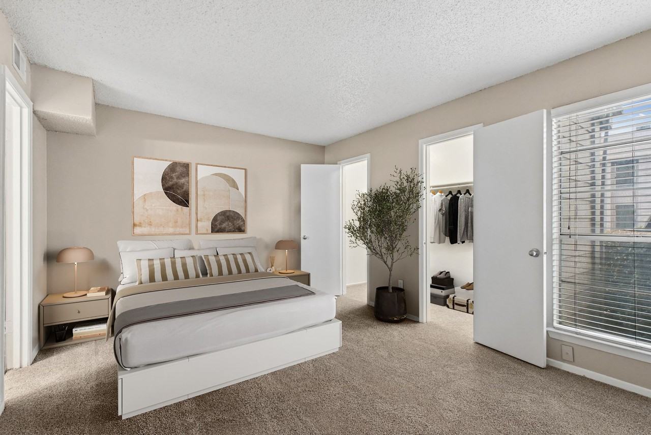 Noel on the Parkway - Photo 5 of 50