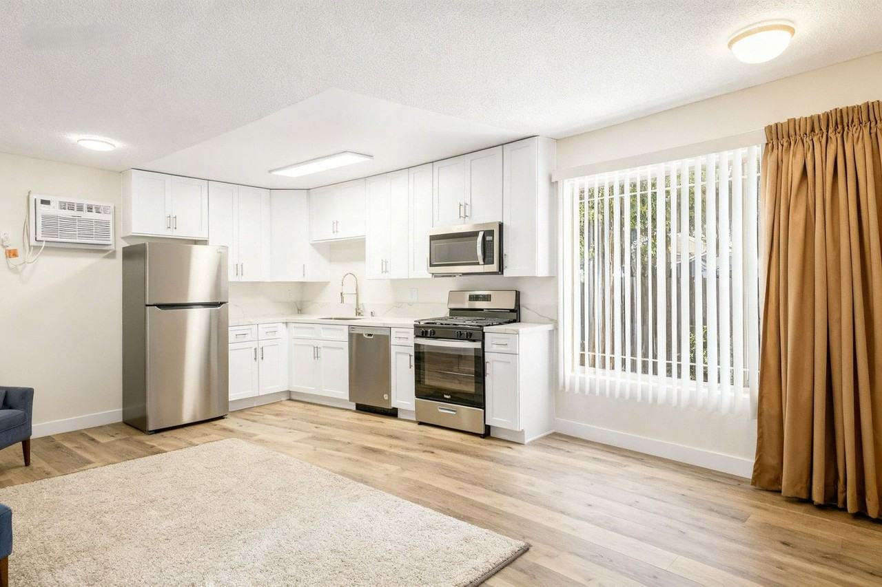 MC 6861 Sepulveda Properties, LLC - Photo 5 of 50