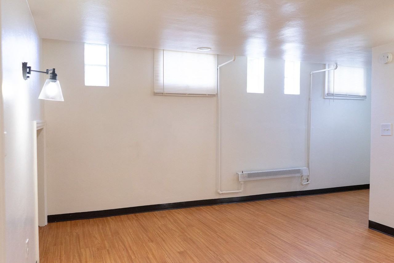 The Interurban Apartments - Photo 3 of 30