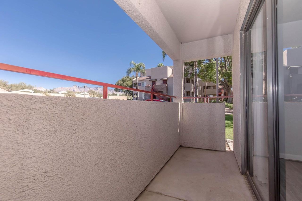 Nine90 - Photo 7 of 25