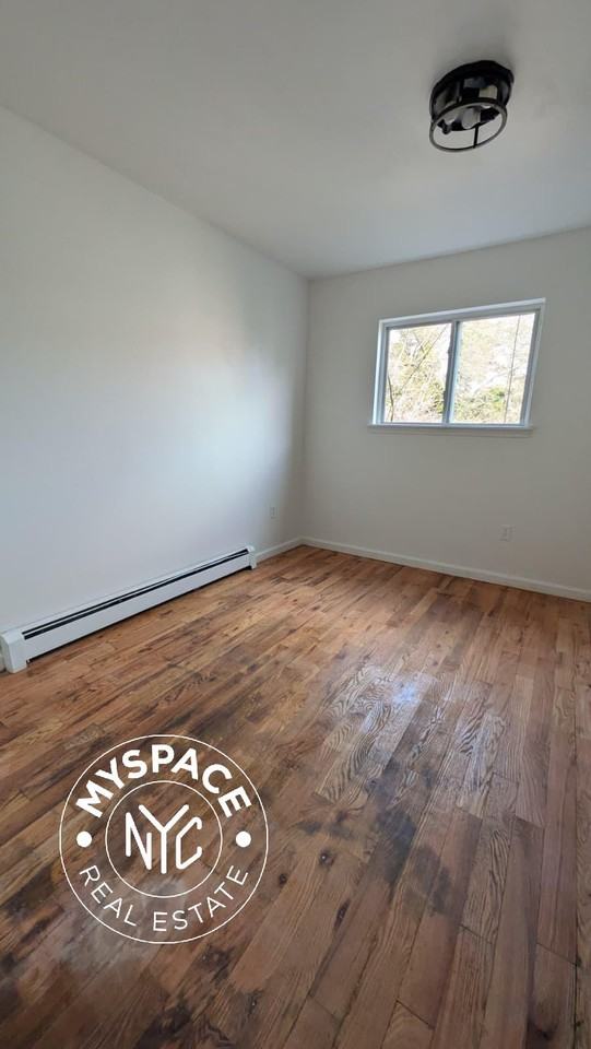 39 Rockaway Ave #2 - Photo 5 of 16