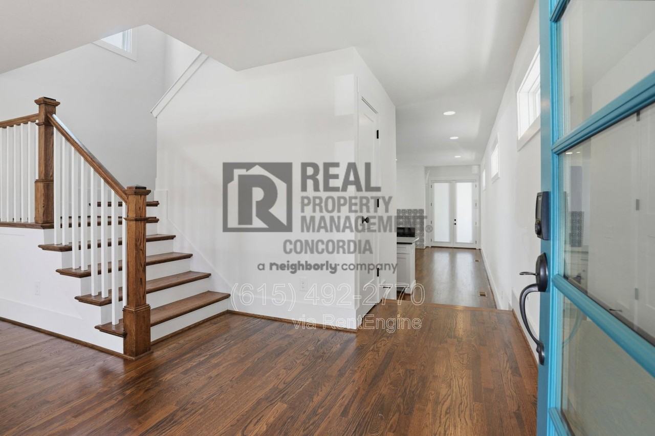 1607 10th Ave N - Photo 5 of 38