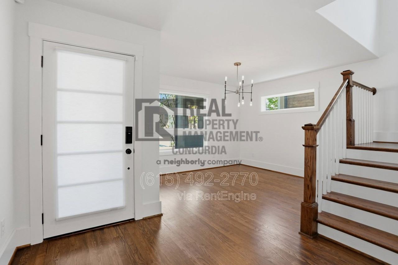 1607 10th Ave N - Photo 6 of 38