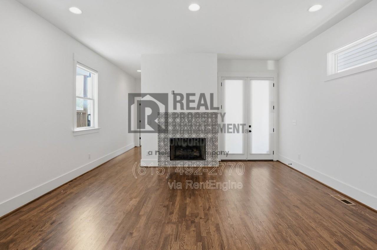 1607 10th Ave N - Photo 7 of 38