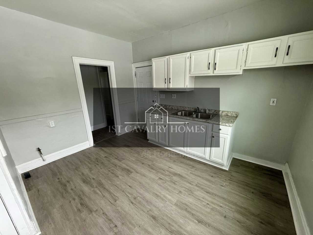 9215 Yale Ave #9217 - Photo 6 of 11