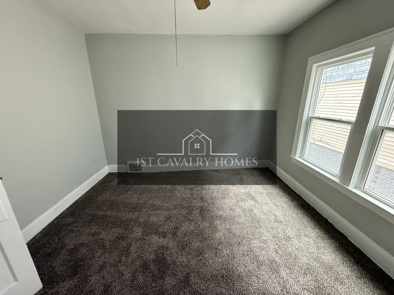 9215 Yale Ave #9217 - Photo 7 of 11