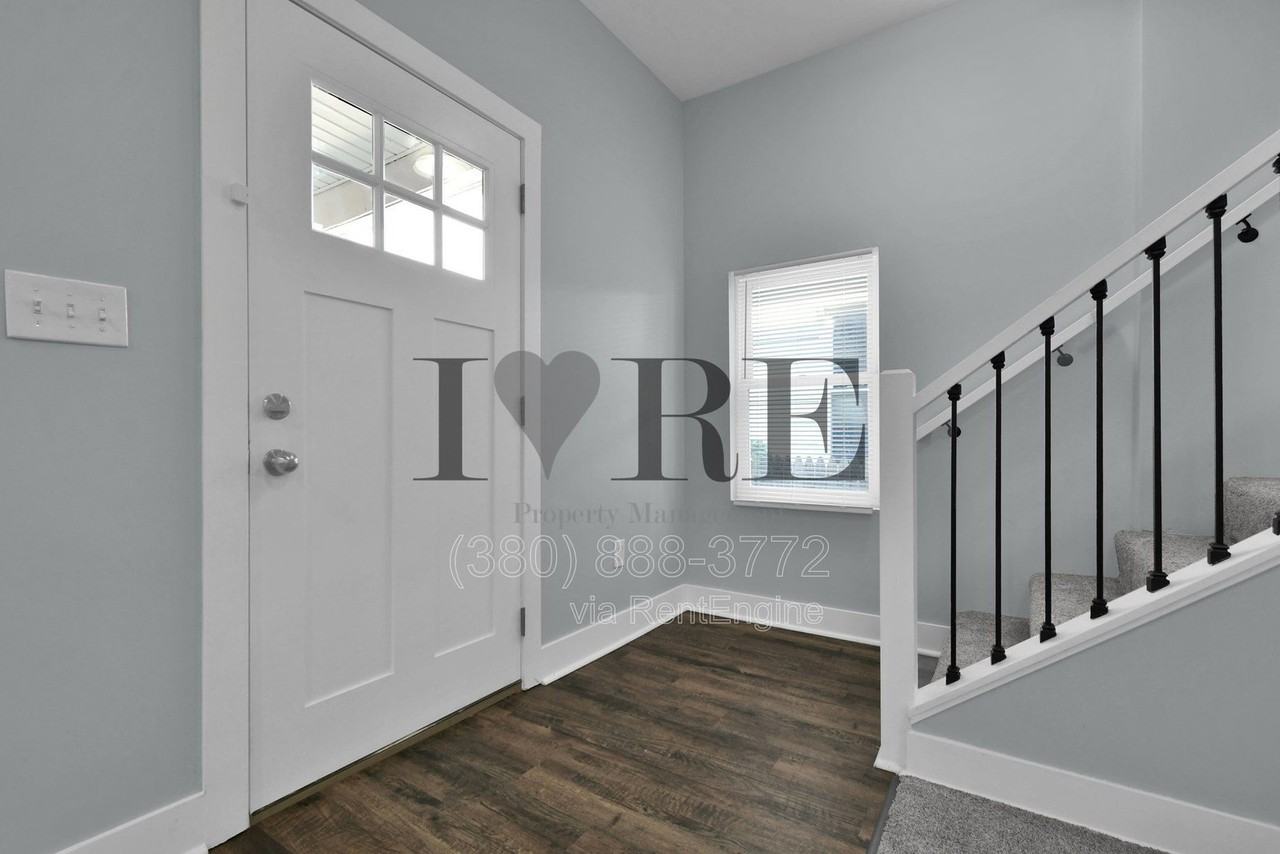 429 E Mithoff St - Photo 5 of 38