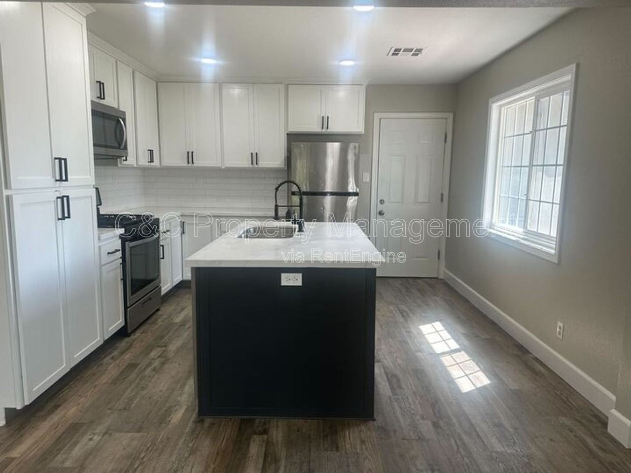 5625 E Bellaire Way - Photo 6 of 19