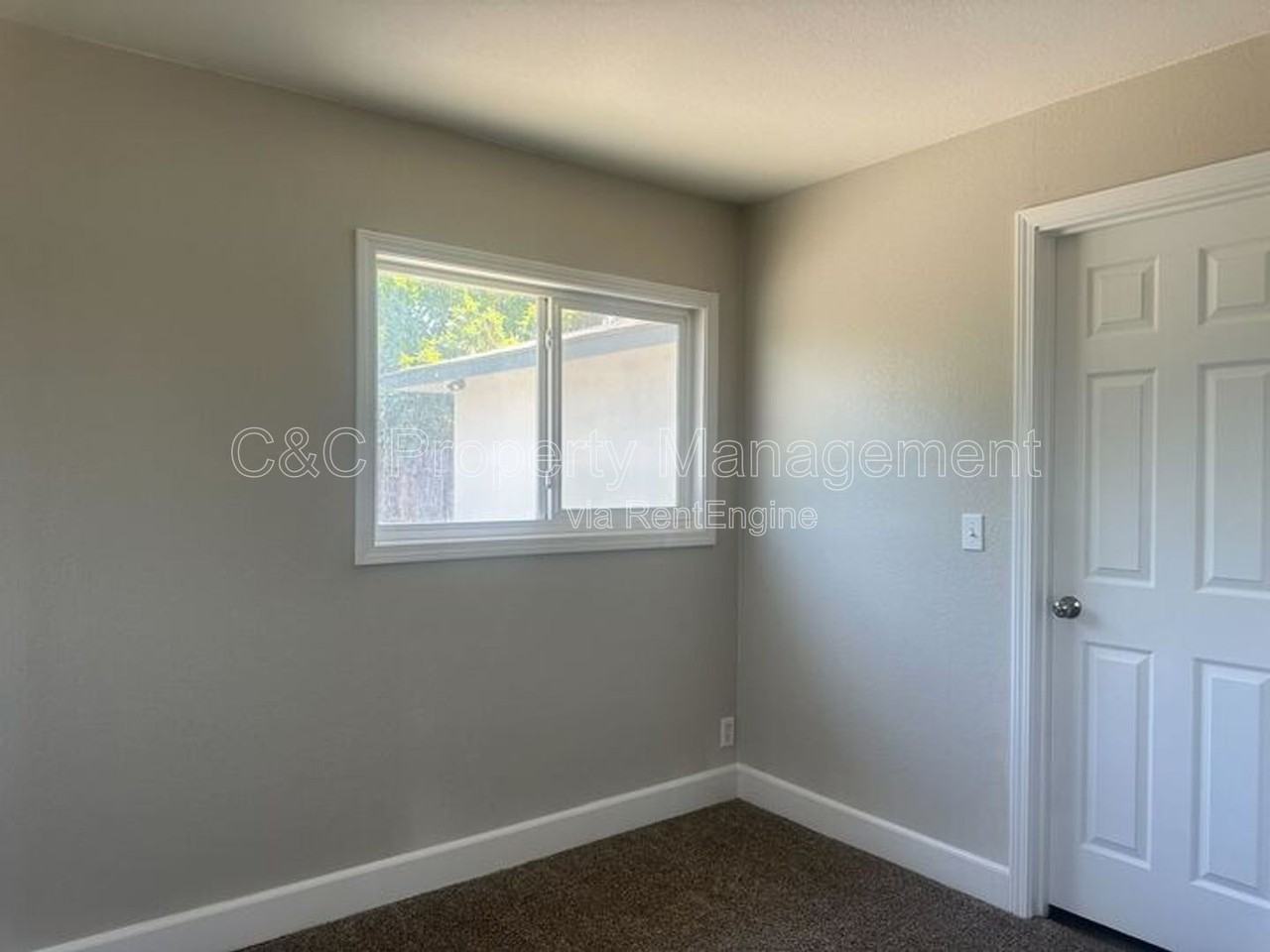 5625 E Bellaire Way - Photo 7 of 19